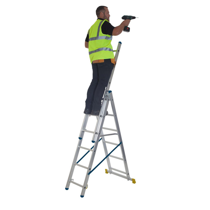 Werner Professional 2.45m 3 Section Aluminium Extension Ladder